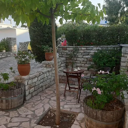 Chera 2 Apartment
