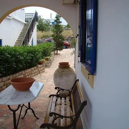 Chera 2 Apartment Livadi (Kythira)