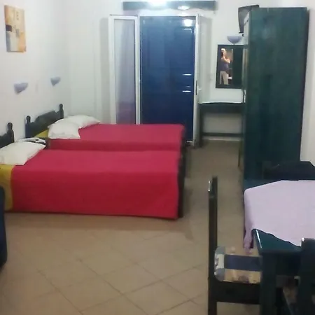 Chera 2 Livadi (Kythira)